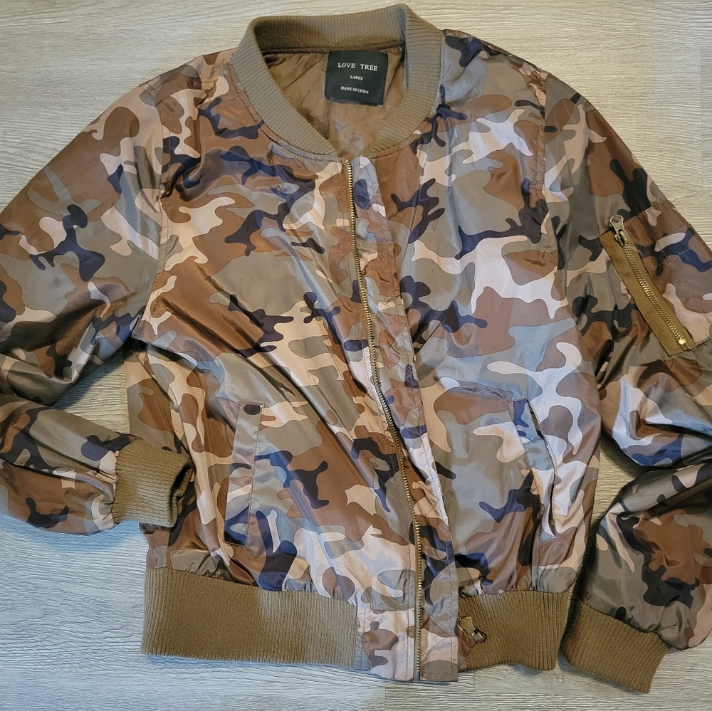 Camo Jacket Windbreaker